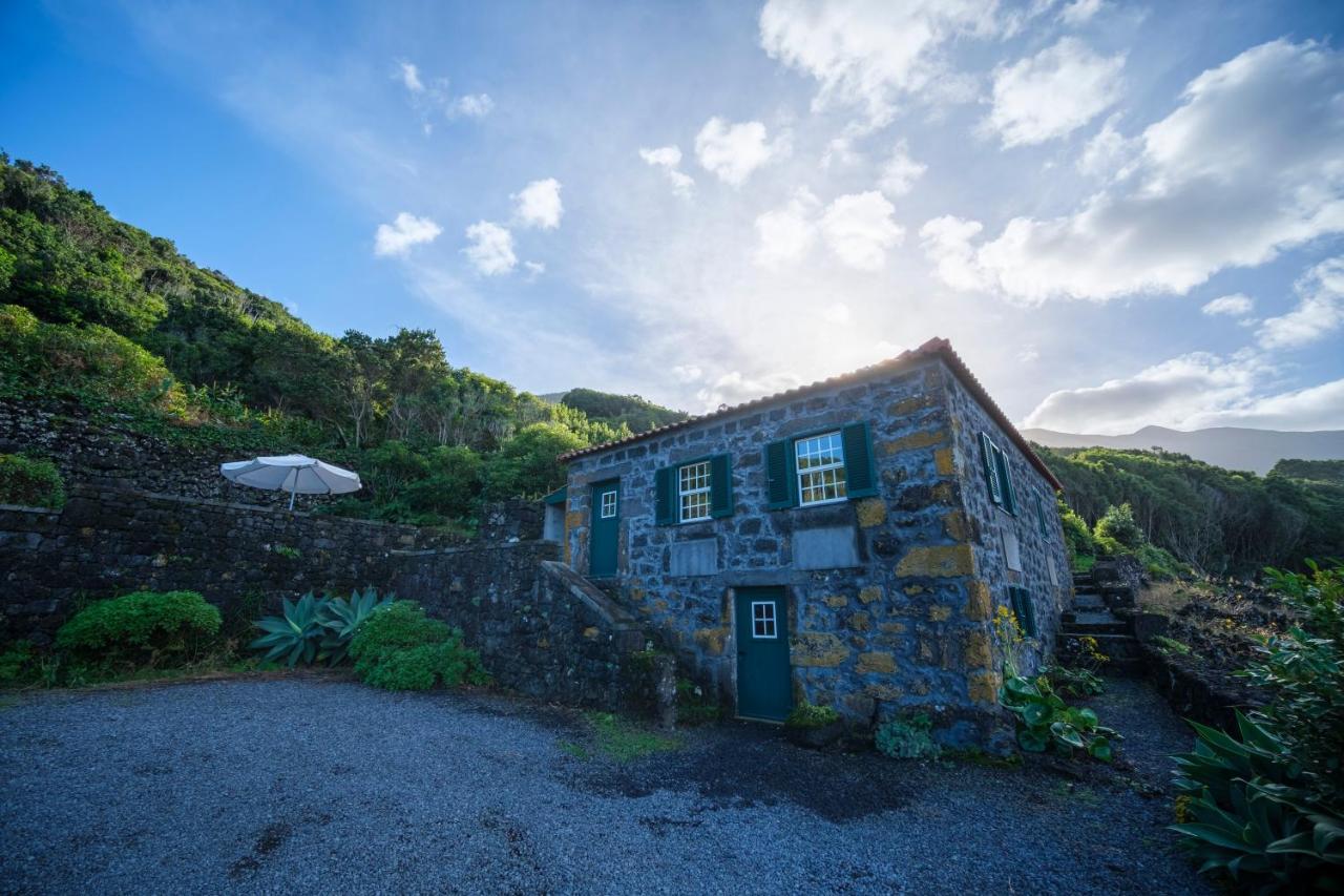 Stone Home Casa Do Caisinho Pico Island Terra Alta Exterior foto